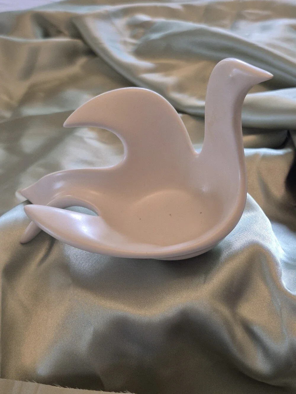 White Ceramic Dove Bird-Shaped Dish Jonathan Adler Collectible Dish